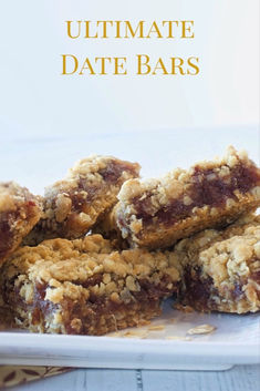 A plate of homemade date bars. Date Filling, Date Recipes Desserts, Oatmeal Crust, My Country Table, Date Bar, Date Cookies, Date Bars, Betty Crocker Recipes, Country Table