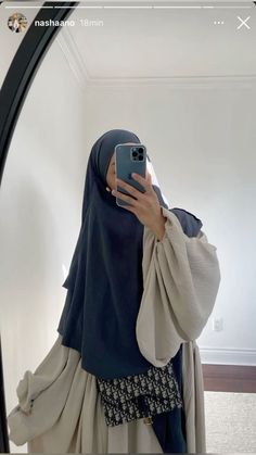 Hijabi Doctor, Khimar Abaya, Niqab Fashion, Outfits Hijab, Hijab Collection