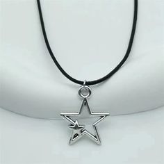 44182522134724 Y2k Hip Hop, Women Y2k, Star Pendant Necklace, Party Necklace, Punk Jewelry, Trendy Necklaces, Necklace For Men, Jewelry Brand, Mood Tracker