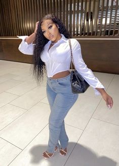 White Shirt And Jeans Outfit Black Women, Grey And White Outfits Black Women, Cybery2k Outfits, Pretty Baddies, White Denim Outfit, White Tops Outfit, Classy Winter Outfits