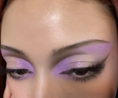 Maquillage On Fleek, Swag Makeup, Purple Makeup, Ethereal Makeup, Purple Eyeshadow, Creative Eye Makeup