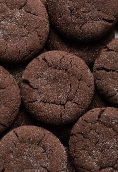 chocolate cookies with powdered sugar on top