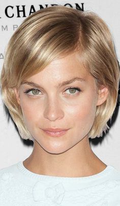 Low Maintenance Short Haircut, Short Hair Model, Easy Care Hairstyles, Fine Straight Hair, Girls Short Haircuts, Low Maintenance Hair, Short Straight Hair, Best Short Haircuts