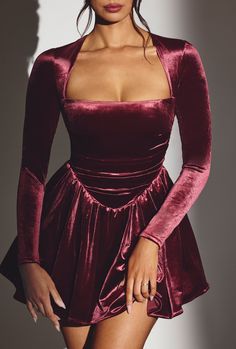 Tera Velvet Long Sleeve Corset Mini Dress in Wine | Oh Polly Long Sleeve Corset, How To Fold Sleeves, Party Kleidung, Corset Bodice, Bodycon Dress With Sleeves, Corset Mini Dress, Mini Velvet Dress, Gathered Skirt, Evening Party Dress