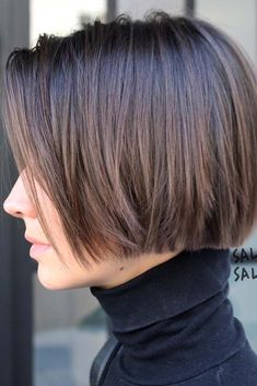 Modern Bob Hairstyles, Shaggy Hairstyles, Modern Bob, Natural Hairstyle, Short Brown Hair, Short Haircut, Hairstyles Ideas