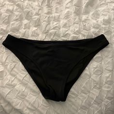 Nwot Shade & Shore Black Bikini Bottoms. Cheeky Style. Size Large. Have Never Been Worn Bought And Put In My Closet And Just Never Used. Black Fitted Bottoms For Beach Season, Fitted Black Bottoms For Beach Season, Party Swimwear For Beach Season In Brief Style, Black Lined Party Bottoms, Solid Color Party Swimwear Brief, Party Swimwear Briefs, Black Swimwear Brief With Lined Body, Black Beach Bottoms With Lined Body, Black Party Swimwear Briefs