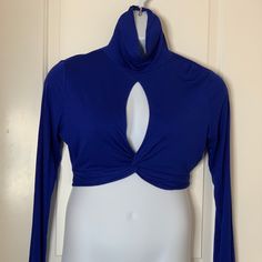 Bcbg Mock Neck Key Hole Top Key Hole, Mock Neck, Color Blue, Womens Tops, Crop Tops, Key, Women Shopping, Blue, Color