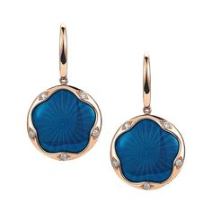 Victor Mayer Macaron Petrol Blue Guilloche Enamel Earring in 18k Rose Gold Earrings Macaron, 18k RG/AG, vitreous enamel, 10 diamonds total 0,15 ct, G VS Reference: V1505/PE/00/00/15B Material: 18k rose gold (frame), 925/- silver (guilloche engraved and enamelled disc) Vitreous enamel: petrol blue Diamonds: 10 diamonds; together 0.15 ct Dimensions: Ø 18.9 mm; height with eyelet 33.8 mm Edition limited to: 500 pieces We offer this piece of jewellery in yellow, white and rose gold as well as a wide Blue Enamel Earrings, Gold Diamond Drop Earrings, Rose Gold Drop Earrings, Guilloche Enamel, Blue Diamonds, Rose Gold Frame, Vitreous Enamel, Petrol Blue, Pink Enamel