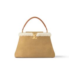 LOUIS VUITTON® - Capucines Gm Souple - Beige Louis Vuitton Capucines, Trunk Bag, Woman Bags Handbags, Wallet Pouch, Monogram Bag, Silver Jewelry Fashion, Travel Items, Color Dorado, Small Leather Goods