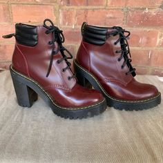 Gently Worn Dr Martens. Excellent Condition. So Cool!! Fit: True To Size Size: Women 7 Heel: ~4 Inches Platform: 1 Inch Dr Marten Platform, Platform Heeled Boots, Dr Martens Platform, Platform Heels Boots, Dr Martens Shoes, Martens Shoes, Moto Boots, So Cool, Platform Heels