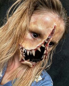 Halloween Costumes Makeup Scary, Monster Sfx Makeup, Zombie Halloween Makeup Scary, Sfx Zombie Makeup, Horror Mask Ideas, Creepy Halloween Makeup Ideas Scary, Zombie Sfx Makeup, Scary Sfx Makeup, Scary Zombie Costume