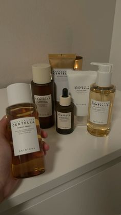 Skincare Collection Aesthetic, Skincare For Clear Skin, Bodycare Aesthetic, Guys Grooming, Skincare Collection, Skin Care Cosmetics, Skin Care Devices