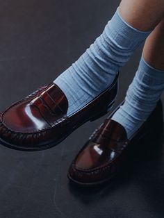 hehr is simple and sophisticated collection that blends seamlessly into any look uses high-quality fabrics to pursue long-lasting value.- Vintage and classic mood loafers- Cushioning insole for a comfortable fit- Soft and durable cow leather used- Great to match with any socks Loafers Wide Leg Pants, Classic Mood, Socks With Loafers, Burgundy Loafers Outfit Women, Loafers Women, Loafers With Socks Outfit, Low Loafers, How To Style Loafers, Socks And Loafers