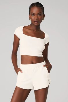 Terry Beachside Short Sleeve - Ivory | Alo Yoga Alo Yoga Clothes, Crop Top Designs, Back Women, Alo Yoga, Yoga Clothes, Short Sleeve Top, Beach Day, A Dream, Short Outfits