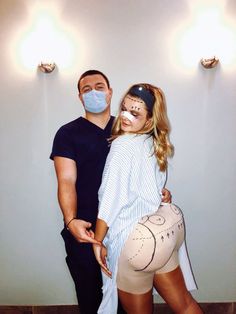 60 Easy Halloween Costumes for 2023 - Hike n Dip Plastic Surgery Patient Costume, Hospital Patient Halloween Costume, Plastic Surgeon And Patient Costume, Patient Costume Ideas, Halloween Patient Costume, Doctor And Patient Costume, Botched Halloween Costume, Patient Halloween Costume, Mental Patient Costume