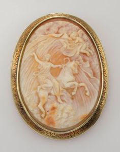 14K-Antique-Large-Cameo-Brooch-034-Heavens-Opening-034 Exquisite Collectible Jewelry Brooch, Exquisite Collectible Brooch Jewelry, Luxury Hallmarked Oval Brooch, Yellow Gold Baroque Brooch For Formal Occasions, Luxury Yellow Gold Pendant Brooch, Formal Yellow Gold Baroque Brooches, Luxury Cabochon Pendant Brooch, Luxury Intaglio Brooch For Formal Occasions, Elegant Carved Brooches For Gifts