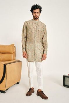 Shop for Project Bandi Green Malai Cotton Sitara Print Kurta Set for Men Online at Aza Fashions Mahima Mahajan, Gents Kurta Design, Gents Kurta, Kurta Set For Men, Cream Trousers, Kurta Design, Kurta Pajama, Cotton Kurta, Purple Silk