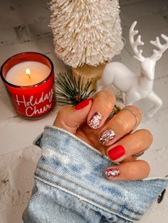 Matte Red Nails Christmas, Red Aspen Christmas Mani Mix Up, Red Aspen Nail Dash Combos Christmas, Red Aspen Christmas Nails, Christmas Matte Nails, Matte Red Christmas Nails, Holiday Nails Matte, Red Aspen Nail Dash Combos 2023, Red Matte Nails Design