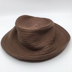 New With Tags Vintage Brown Paper Bucket Hat. Great Beach Or Lake Hat. Nice And Floppy. 22 1/2” Circumference. Lake Hat, La Baseball Cap, Pink Trucker Hat, Headphone Fashion, Dior Hat, Slouchy Beanie Hats, Brixton Hat, Floral Bucket Hat, Louis Vuitton Hat