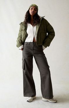 Grunge style makes a comeback this season with PacSun's Green High Waisted Wide Leg Cargo Pants. These classic high-waisted pants have a slouchy, relaxed fit with wide-leg openings, contrast stitching throughout for extra pop, and roomy cargo side pockets. PacSun Womens Green High Waisted Wide Leg Cargo Pants size 27 Wide Leg Cargo Pants, Stitch Hoodie, All Jeans, Quilted Puffer Jacket, Brown Pants, Green Coat, Grunge Style, Green Jacket, Grunge Fashion