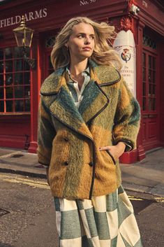 Hunter Bell Savoy Coat - Estilo Boutique Hunter Bell, Fitted Coat, Oversized Collar, Teal Yellow, Plaid Coat, Women Hunters, Yellow Plaid, Double Breasted Coat, Oversized Silhouette