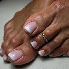 This toe nail design showcases the timeless elegance of the French tip, perfected with a subtle pink base and crisp white tips. Ideal for any season, this style offers a clean, polished look that enhances the natural beauty of any foot French Pedicure Colors, Chrome Toes, French Tip Toe Nails, Orange Toe Nails, French Tip Pedicure, Toe Nail Design, Toe Nail Colors, Pedi Designs, Classic French Tip