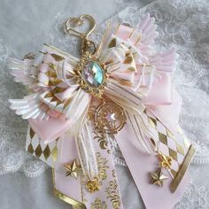 Cosplay Crafts, Fancy Bows, Ita Bag, Diy Backpack, Backpack Decoration, Pink Accessories, Kawaii Accessories, Bow Ribbon