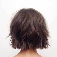 Hair Lob, Haircut Pixie, Hairstyles Layered, Haircut Medium, Bob Hairstyles For Thick, Cut Hairstyles, Choppy Bob