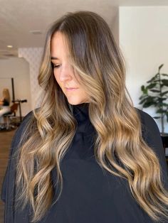 By Carly at @blondies_co #brunette #fallhair #fallhaircolor #balayage #bronde #brunettebalayage #novemberhair #hairtrends Utah Hair, Chestnut Hair Color, Long Hair Color, Balayage Brunette, Fall Hair Color, Light Brown Hair, Brunettes, Dark Hair, Hair Highlights