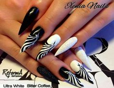 37 cool nail designs Black And White Nail Designs, Stiletto Nail Art, Stiletto Nails Designs, White Nail Designs, Dark Nails, Hot Nails, Fabulous Nails