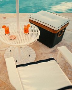 Meet the Hemingway Cooler: where timeless design meets modern functionality. Available in 35 Qt & 55 Qt, it features a durable Roto-Molded shell, Acacia wood lid, and magnetic cushion. With up to 4-day ice retention, it’s perfect for picnics, beach days, and outdoor adventures. Patio And Garden, Vibrant Design, Steel Handle, Antique White, House Boat, Acacia Wood