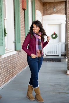 Beating the Chill in Style: Winter Fashion Essentials - Cyndi Spivey Cyndi Spivey Hair, Warm Coats, Comfy Casual Outfits, Cozy Winter Outfits, Tiktok Fashion, Uggs Outfit, Winter Jeans, Fashion For Women Over 40