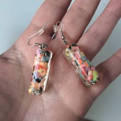 This is a beautiful pair of confetti earrings, made with resin. Very cute Shipping is registered I can combine shipping for multiple items Confetti Earrings, Cherry Earrings, Love Plus, Fruit Earrings, Chunky Bracelets, Resin Earrings, Thumb Rings, Earrings Dangle, Wood Beads