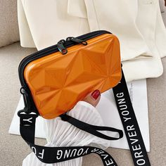 SPECIFICATIONStype5: crossbody bagstype4: Handbagstype3: bags 2021 womens brandtype2: shoulder bagstype: zara woman 2021style6: Fashionoccasions: It is suitable for leisure tourism and shoppingfeature2: shopping bags for boutiquefeature1: Leisure shopping bagcolor: Solid ColorStyle: FashionShape: BoxPlace Of Origin: GUANG DONG ProvincePlace Of Origin: GUANG DONG ProvincePattern Type: SolidOrigin: CN(Origin)Occasion: VersatileNumber of Handles/Straps: SingleModel Number: B40Main Material: PVCLini How To Wear Belts, Mini Luggage, Hand Bags For Women, Small Suitcase, Leather Waist Bag, Suitcase Bag, Trendy Bags, Sac Week End, Bag Suitcase