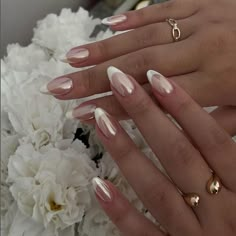 Simple Minimalistic Nails, Unique Bridal Nails, Blushing Nails, Nails For Wedding, Engagement Nails, Pearl Nails, Bride Nails, Nail Swag, Vanilla Girl