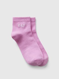 Gap Logo Quarter Crew Socks | Gap Emma Outfits, Collage Cutouts, Body Jewelry Diy, Express Outfits, Socks Aesthetic, Gap Logo, Pink Socks, Crew Sock, Summer 24