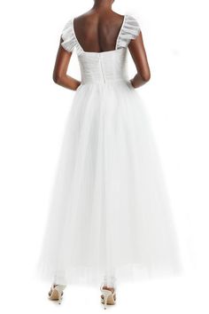 -Ruched bodice midi dress -Flutter straps-Silk White French Tulle -Natural waist-Silk lined-Hidden back zipper Made in USA.Monique Lhuillier Fall 2020 RTW Collection. Tulle Midi Dress, White French, Soft Bra, Triangle Bralette, Ruched Bodice, Monique Lhuillier, Shoe Size Chart, Flutter Sleeve, Bra Sizes