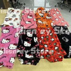 Sanrio Halloween Xmas Cartoon Hello Kitty Flannel Pajamas Women Kawaii Autumn Winter Plus Velvet Flannel Pajamas Women, Graffiti Pants, Xmas Cartoon, Sanrio Halloween, Womens Flannel Pajamas, Cartoon Hello Kitty, Casual Home, Flannel Pajamas, Pajamas Women