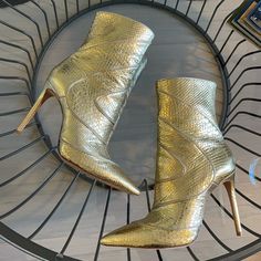 Size 37. Alexandre Birman Gold Snake Boot. Good Used Condition Snake Boots, Snake Print Boots, Python Snake, Alexandre Birman, Gold Snake, Snake Print, Shoes Heels Boots, Python, Shoes Women Heels