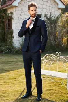 Zapaka Black Wedding Suits For Men Shawl Lapel One Button wedding suit for groom – ZAPAKA Black Wedding Suits, Blue Groomsmen Suits, Reception Suits, Mens Navy Suit, Wedding Suits Men Black, Pose Pengantin, Navy Suit Wedding, Suit Colors, Best Wedding Suits