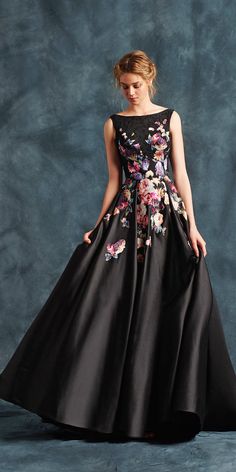 Floral Wedding Dresses, Floral Wedding Dress, Indian Gowns Dresses, Dress Guide, Indian Gowns, فستان سهرة, Ball Gown Dresses, Gorgeous Gowns, 2000s Fashion