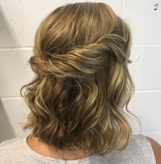 60 Easy Updo Hairstyles for Medium Length Hair in 2019 Prom Curls, Easy Updo Hairstyles, Fishtail Braids, Bridesmaids Hair, Formal Hair, Up Dos For Medium Hair, Updos For Medium Length Hair, בר מצווה, Wedding Hairstyles Half Up Half Down