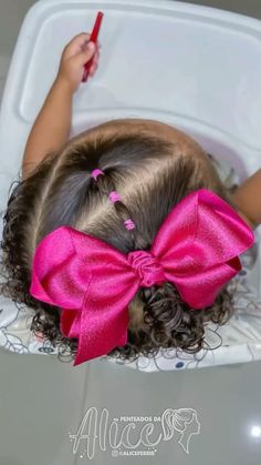 Penteado Fácil e Fofo 🥰 🎀 #hairstyles #hairstylist #hair Girl Boy Cut Short Hair, Birthday Hairstyles For Short Hair, Jamaican Hairstyles, Hairstyles For Short Hair Kids, Baby Girl Hairstyles Curly, Easy Toddler Hairstyles, Cute Toddler Hairstyles, Girl Hair Dos, Lil Girl Hairstyles