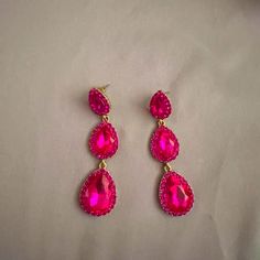 Brand New Lightweight Fuchsia Earrings Earrings Color, Pink Gold, Dark Pink, Pink And Gold, Gold Earrings, Pink Ladies, Jewelry Earrings, Women Jewelry, Brand New