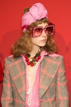 Gucci Runway, Gucci Spring, 70s Outfits, Gucci Fashion, Eclectic Fashion, Clueless, Blush Makeup, Street Chic, Mode Inspiration