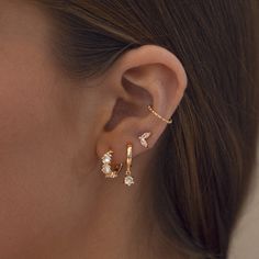 Are you looking for something shiny and extra? Our Leah Crystal Leaf Earrings are luxurious, playful and fun. Create a dreamy ear stack with these as the main attraction, or let them have the spotlight and wear them on their own! Details - These earrings are 8mm - The crystals are cubic zirconia - Brass based; 14k gold plated - Made by Happy People - Free from nickel, cadmium and lead Earlobe Piercings, Ear Stacks, Cool Ear Piercings, Ear Stack, Match Made In Heaven, Crystal Set, Crystal Stud Earrings