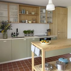 the kitchen is clean and ready to be used for dinner or other mealtimes