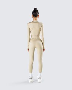 They’ll be tapping out trying to keep up with you in this fit 💅 Featuring a khaki compression stretch jersey long sleeve top, paired with compression stretch jersey leggings - this two-piece set will ensure your ready for any and all kinds of physical activity 😏 Khaki Athleisure Activewear For Sports, Khaki Athleisure Activewear, Long Sleeve Elastane Activewear For Gym, Sporty Long Sleeve Activewear, Elastane, Sporty Fitted Khaki Activewear, Fitted Khaki Sporty Activewear, Stretch Khaki Activewear For Workout, Khaki Athleisure Activewear For Workout, Khaki Stretch Activewear For Workout