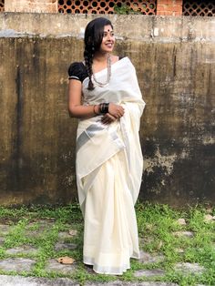 Set Mundu Blouse Design, Onam Saree Blouse, Onam Look, Onam Outfits Ideas, Kerala Saree Blouse, Onam Outfits, Kerala Saree Blouse Designs, Onam Saree, Kasavu Saree