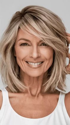 Discover 30 stylish short hairstyles for women over 50, from sleek bobs to modern shags, that are easy to maintain and perfect for any occasion. Best Hair Cuts For Oval Face Medium, Strawberry Blonde Hair Ideas, Neutral Blonde Hair, Blonde Hair Ideas, Blonde Haircuts, Hairstyles And Haircuts